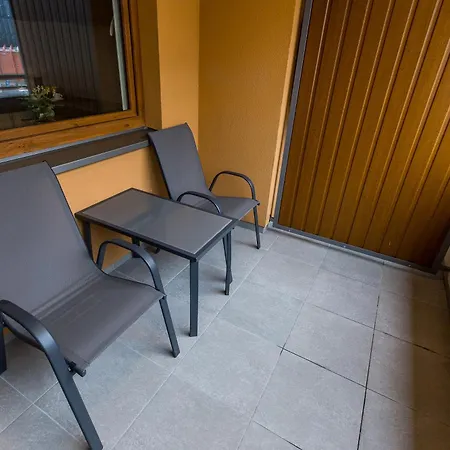 Komfortowy Apartament W Dobrej Lokalizacji Air Condition Krakau Exterior foto